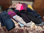 lot of 60 ladies mens jeans, 4,6,8, ML