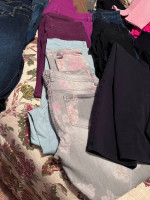 lot of 60 ladies mens jeans, 4,6,8, ML