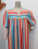 Vintage Women's Duster House Coat Snaps Robe Pockets Plisse Fabric