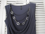 NEW! 2 BEAUTIFUL LADIES 1Black-1Grey Tops!