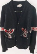VINTAGE 100% WOOL SWEATER (size S)