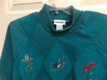 Ladies green mock neck pullover top XL