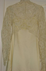 Vintage 1981 GORGEOUS Princess Kate Look Handmade Ivory Wedding Dress