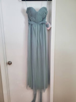 DRESS / GOWN size extra small. New w/tags