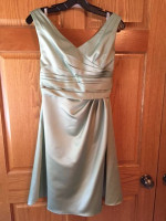 Ladies Women's David's Bridal Bridesmaid's Prom Dance Dress size 8