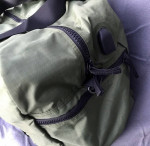 The Ridge Ripstop Duffle Bag in Olive Green with USB NWT