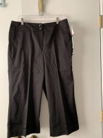 NWT Sandro Black Size 12 Slender Look Capri Cotton Pants