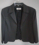 Stunning 3-Piece Women’s Suit