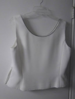 Stunning 3-Piece Women’s Suit