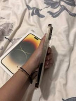 iPhone 14 Pro Gold  (512GB) Unlocked + Accessories