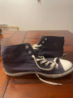 Men’s Converse Chuck Taylor high top double tongue size 12