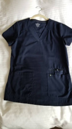 Like New Women's Health Care Scrubs Clothing