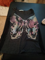 Women's large/Xtra large clothing. 10 items