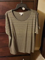 New. 3 ladies tops