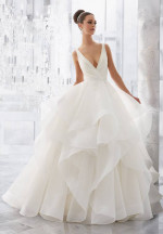 Wedding Dress/Gown (Ivory)
