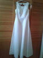Wedding gown