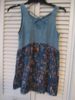 JR Girls cute tops..SZ SM & Med EX COND!