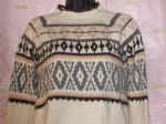 Soft cotton blend American Eagle sweater, classic design, Size XS