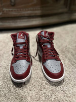 Air Jordan 1 Mid