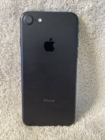 Apple iPhone 7 -32GB - Black Unlocked