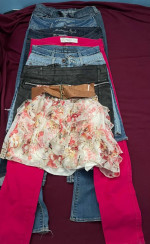 Lots of girls size small-medium clothes