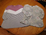 2 Ladies 3/4 Sleeved Tops