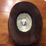 COWBOY HAT FEATHERS STITCHED BAND SIZE 7 1/2