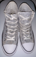 Converse All-Star Women's Size 8 Hi-Tops - Pre-Owned