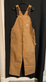 Gently used workwear Lot  $165 obo