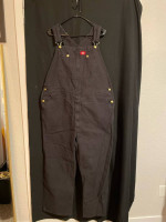 Gently used workwear Lot  $165 obo