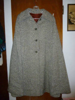 Womens Vintage Jimmy Hourihan of Dublin Irish Donegal Tweed Cape Small