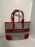 Gucci Signature Logo Tote bag Shoulder Bag Purse