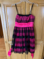JUNIOR DRESSES
