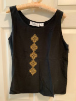 Black silk embroidered tank top M NWT