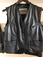 Leather Women's Vest UNIK Size L Warn a couple of times