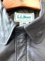 Like New LL Bean Thinsulate, Lined Leather Bomber Jacket in Classic Br