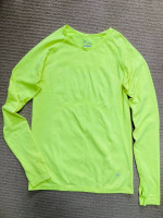 Old Navy Active sports top ladies S