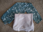 Womens size medium Puma leggings and medium thermal top