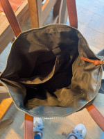 Old Navy purse with zippered top—new with tags