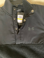 new Under Armour thick fleece top_Man M