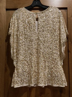Glitz, Glamour, Style in Designer Adrianna Papell top - LIKE NEW