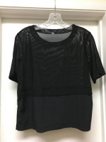 LULULEMON Black MEESH TEE Mesh Top Sz 10