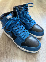 High Top Jordan 1- Dark Marina Blue