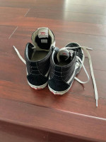 Vans High Top Shoe - 4 (M)/5.5(W)