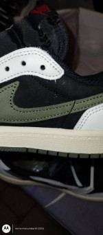Travis Scott X Jordan 1 High top mocha used. 9.5 mens