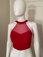 RED SHORT CROP TOP Size 3/4
