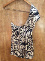 Wet Seal one shoulder top size extra large
