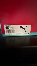 Puma White or Black Low Top Mens 10