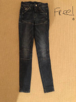 Women’s Jeans!!