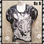 WOMENS SEQUIN WHITE TIGER GRAPHIC TOP SIZE S